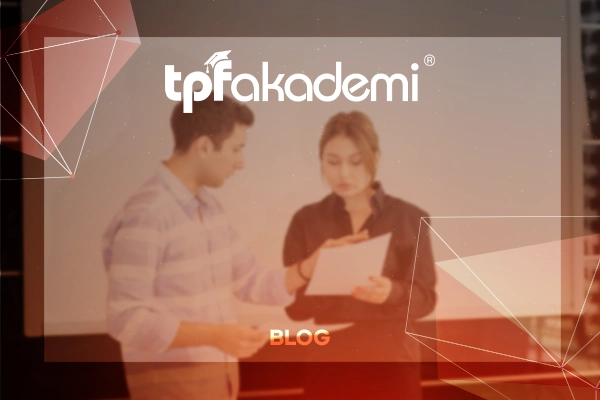 Perakende Çalışanları İçin Sertifika Programları: Kariyerinizde Fark Yaratın